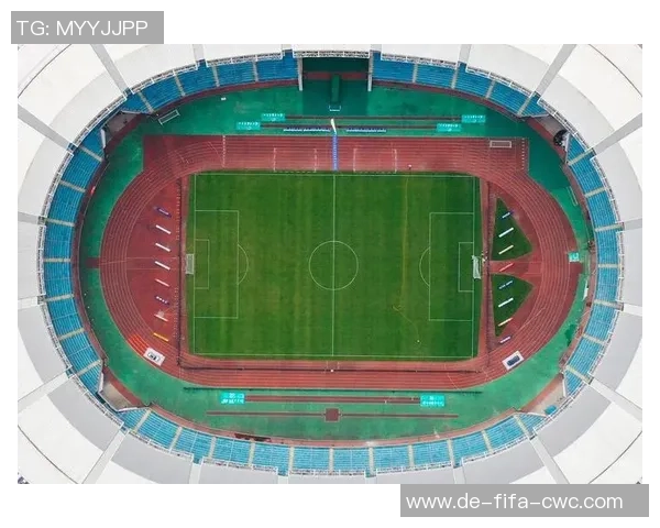 足球场的四线最长的秘密揭晓你不知道的足球场设计与规则解析